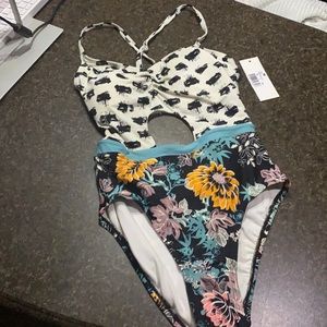 Social Angel one piece swimsuit (Las)